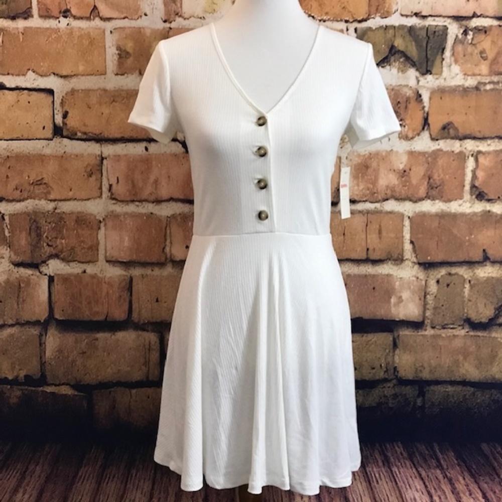 After Market White Short Sleeve Dress, Size S, NWT